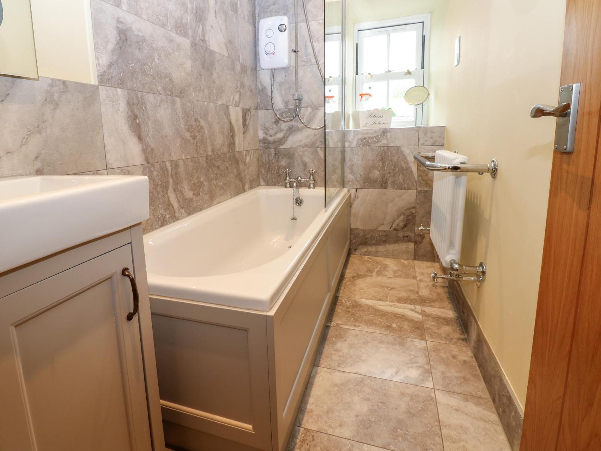 Alma House Villa Ричмънд Екстериор снимка